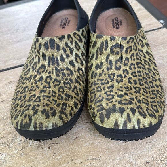 Crocs Neria Leopard Green, black brown slip on Comfort  size 8 - Picture 3 of 8